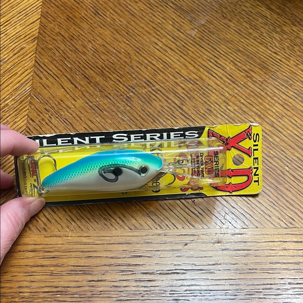 adidas turquoise blue and white fishing lure - Silent Series